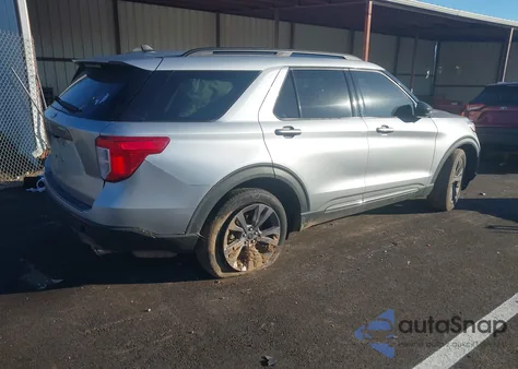 2022 Ford Explorer Xlt z USA, uszkodzony, nr VIN 1FMSK7DH6NGA45062